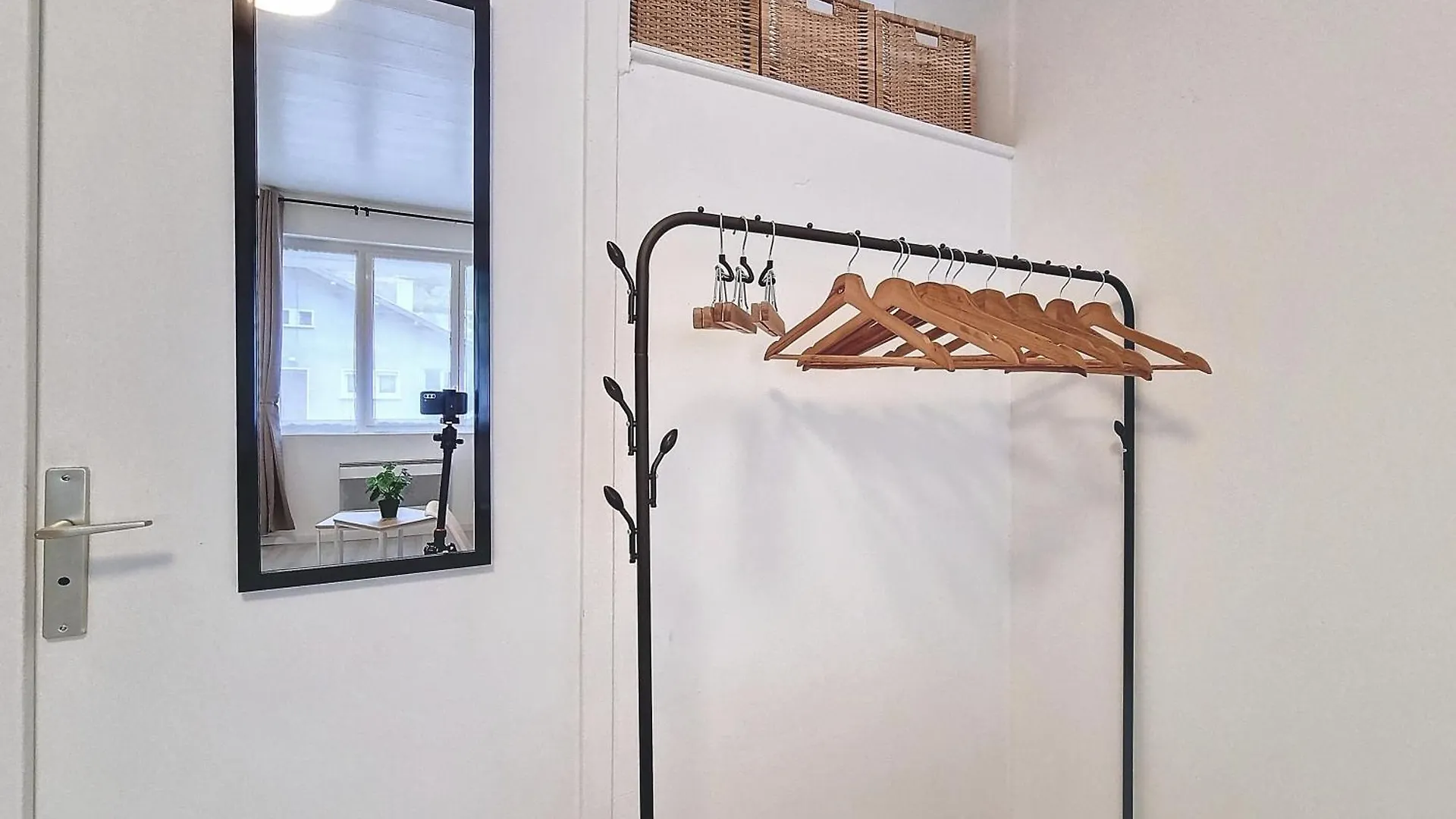 Budget Studio Proche Lac Sevrier 0*,