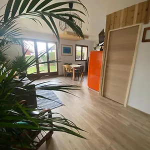Appartement Au Calme Avec Vue Sur Les Montagnes., Sévrier
